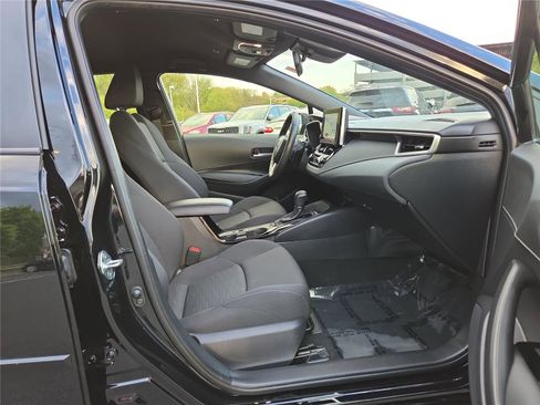 Used 2024 Toyota Corolla SE FWD image 24