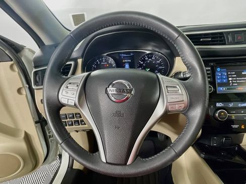 Used 2016 Nissan Rogue SL w/ SL Premium Package AWD/4WD image 12