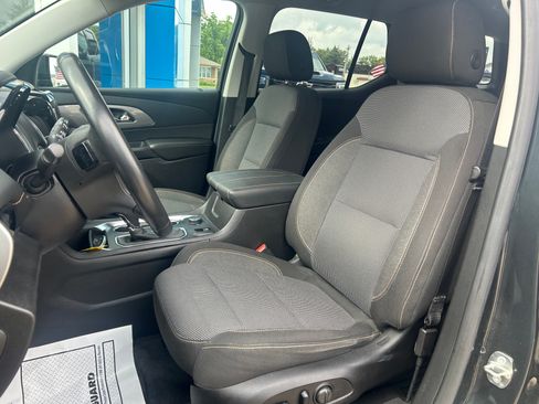 Used 2018 Chevrolet Traverse LT AWD/4WD image 17