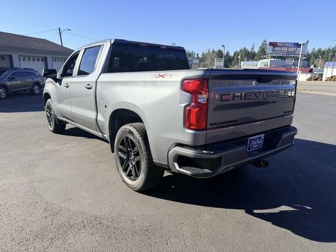 Used 2021 Chevrolet Silverado 1500 Custom w/ LPO, Blackout Package image 3