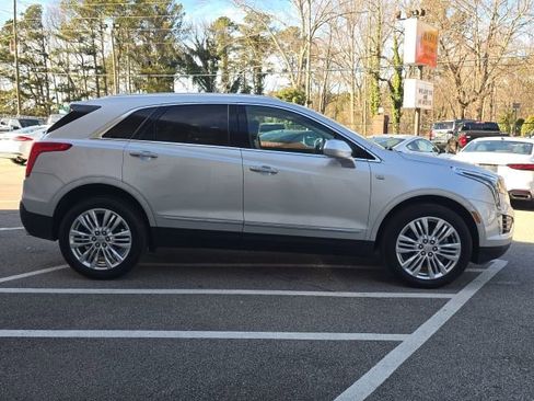 Used 2019 Cadillac XT5 Premium Luxury image 5