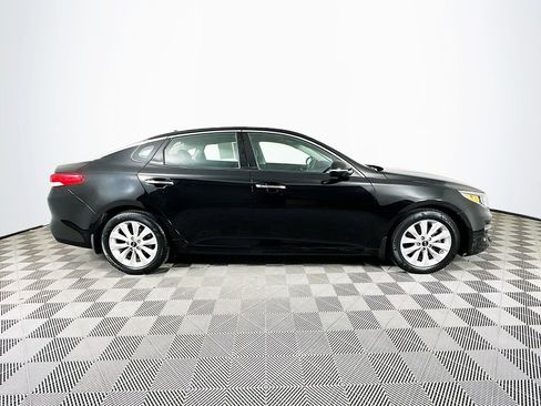 Used 2016 Kia Optima EX w/ Premium Package image 12