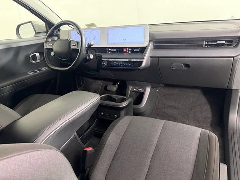 Used 2024 Hyundai Ioniq 5 SEL RWD image 15
