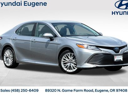Used 2019 Toyota Camry XLE w/ Sunroof Package