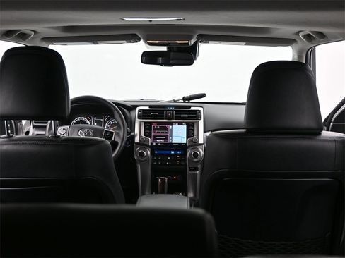 Used 2022 Toyota 4Runner Limited image 20