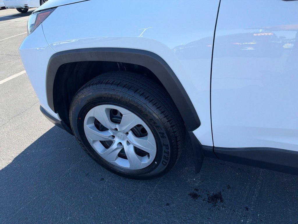Certified 2023 Toyota RAV4 LE FWD image 11