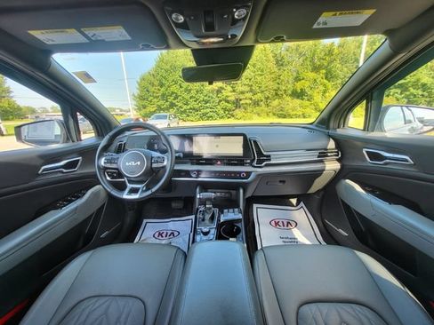 Certified 2024 Kia Sportage X-Line w/ X-Line Premium Package AWD/4WD image 15