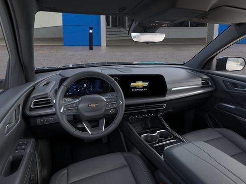 New 2026 Chevrolet Traverse LT w/ Driver Confidence Package FWD image 15