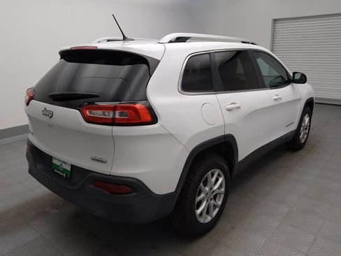 Used 2015 Jeep Cherokee Latitude w/ Comfort/Convenience Group AWD/4WD image 9