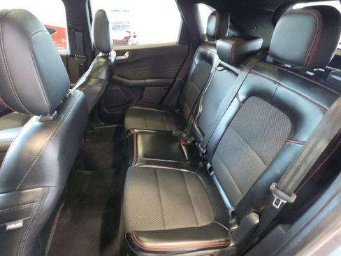 Used 2024 Ford Escape ST-Line w/ Tech Pack #1 AWD/4WD image 29