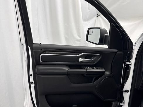 New 2026 RAM 1500 Big Horn AWD/4WD image 10