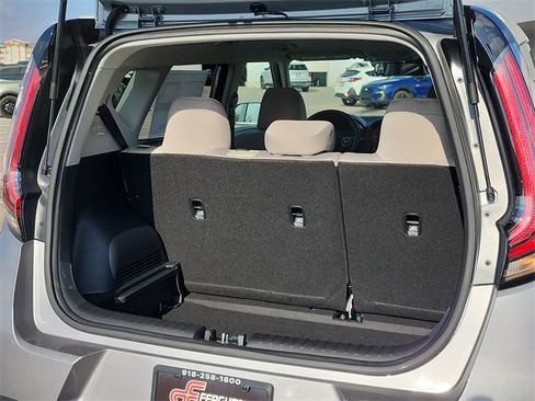 New 2025 Kia Soul LX w/ LX Technology Package image 6