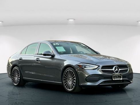 Used 2025 Mercedes-Benz C 300 Sedan image 9