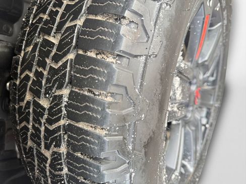 Certified 2025 Nissan Rogue SV w/ Rock Creek Premium Package image 19