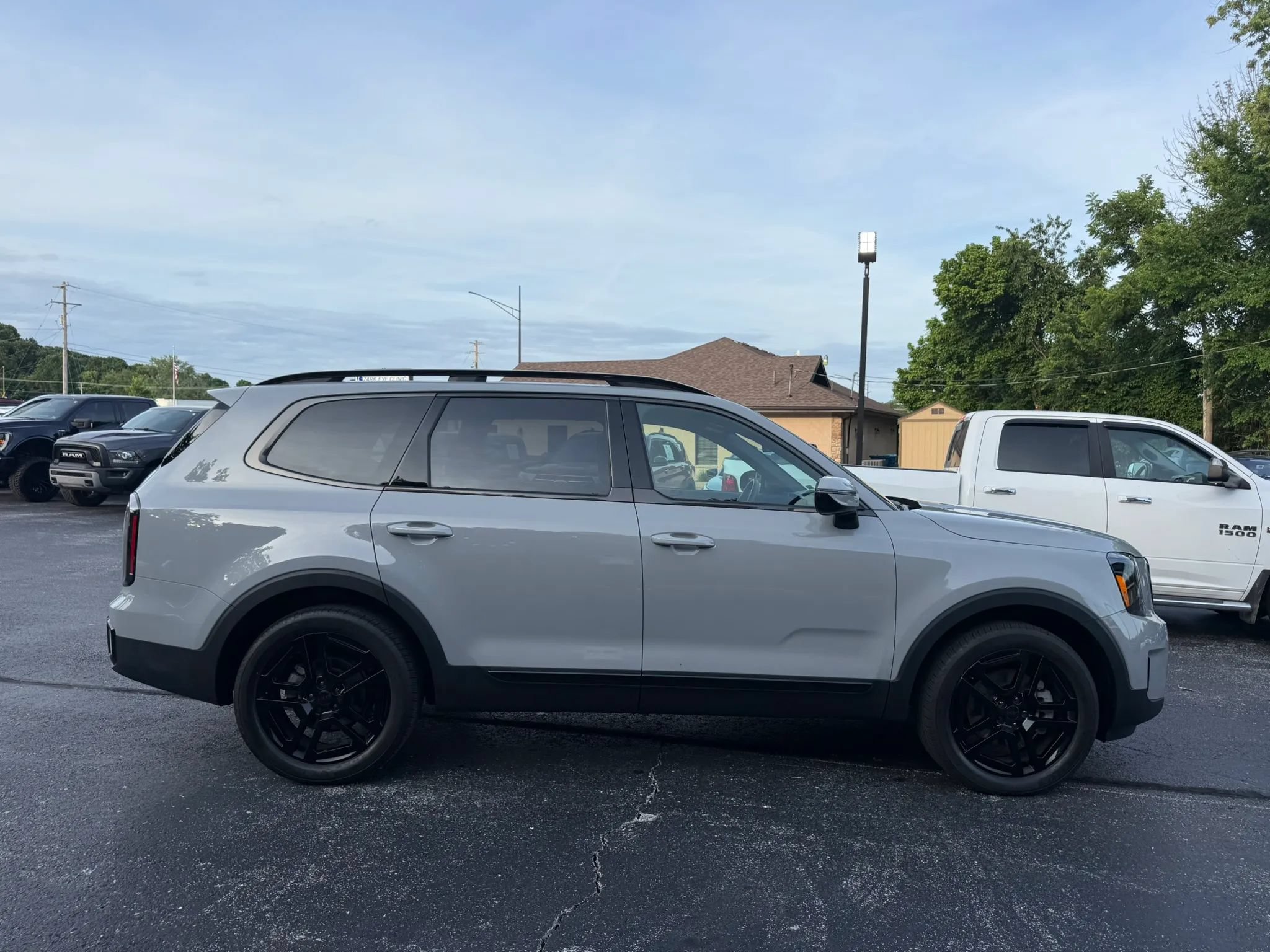 Used 2025 Kia Telluride SX X-Line AWD/4WD image 7