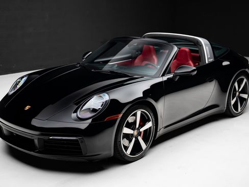 Used 2021 Porsche 911 Targa 4S AWD/4WD image 7