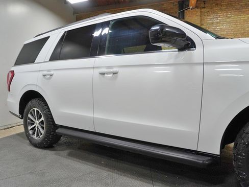 Used 2021 Ford Expedition XL AWD/4WD image 9