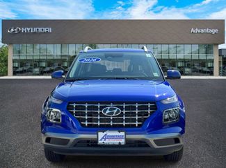 Used 2026 Hyundai Venue SEL FWD video 2