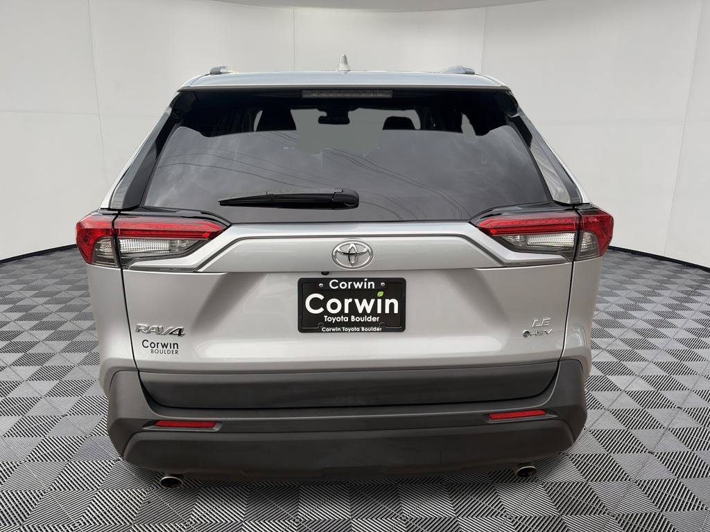 Used 2025 Toyota RAV4 LE AWD/4WD image 7