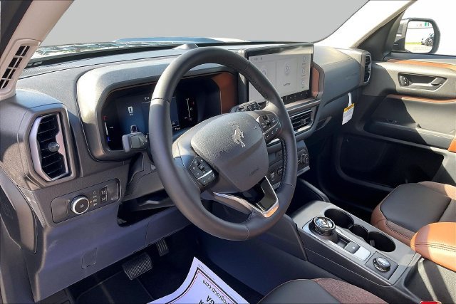 New 2026 Ford Bronco Sport Outer Banks AWD/4WD image 7