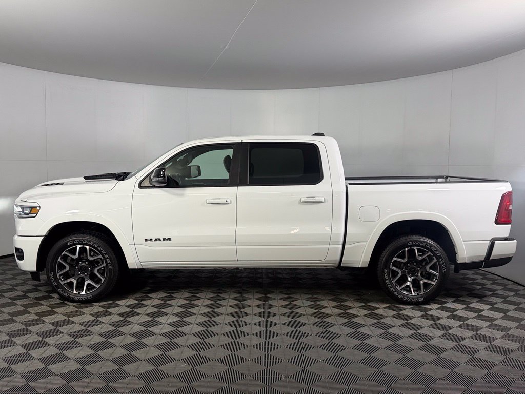 Certified 2025 RAM 1500 Laramie w/ Sport Appearance Package AWD/4WD image 8