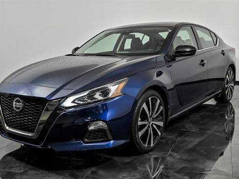 Used 2022 Nissan Altima 2.5 SR FWD image 5