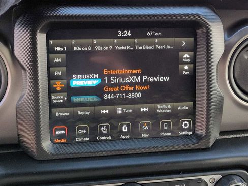 Used 2022 Jeep Wrangler Unlimited Sport w/ Sun And Sound Package image 17