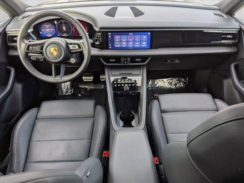 Used 2025 Porsche Macan 4S Electric image 21
