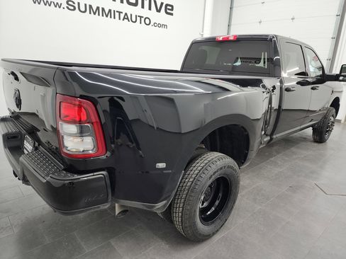 Used 2024 RAM 3500 Big Horn w/ Night Edition image 4
