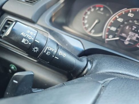 Used 2013 Honda Accord Sport image 36