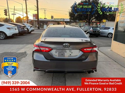 Used 2020 Toyota Camry SE image 13