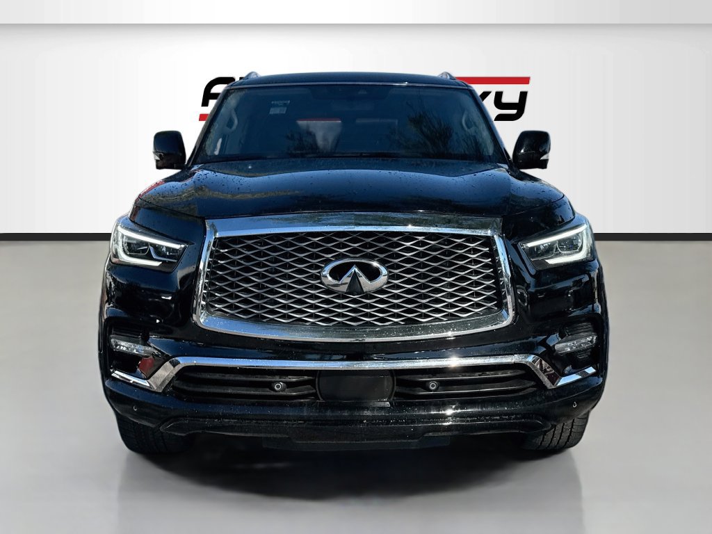 Used 2022 INFINITI QX80 Luxe w/ Cargo Package RWD image 2