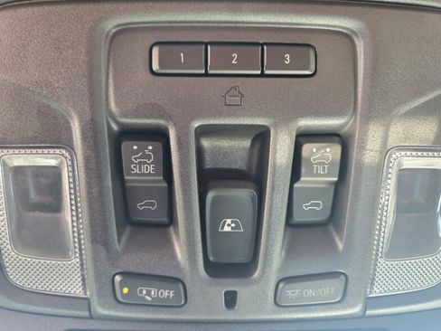 Used 2024 GMC Sierra 1500 Denali Ultimate AWD/4WD image 14