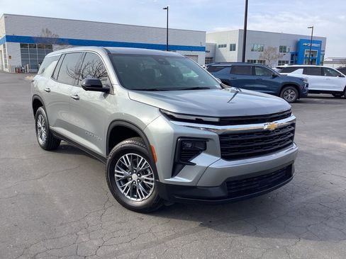 Used 2024 Chevrolet Traverse LS w/ LPO, Floor Liner Package image 7