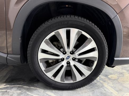 Used 2019 Subaru Ascent Limited w/ Popular Package #3 AWD/4WD image 30