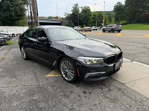 Used 2018 BMW 530e RWD image 11