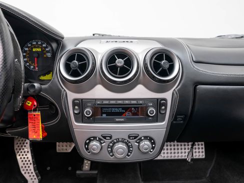 Used 2007 Ferrari F430 Spider image 25