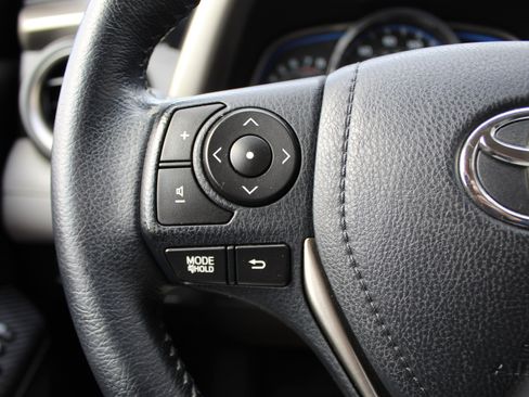 Used 2013 Toyota RAV4 Limited AWD/4WD image 24