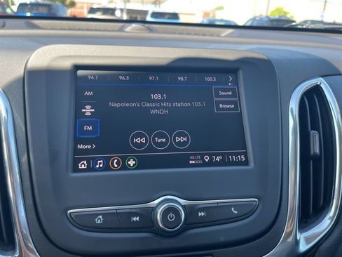 Used 2023 Chevrolet Equinox LT FWD image 28