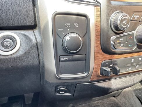 Used 2017 RAM 3500 Laramie AWD/4WD image 22