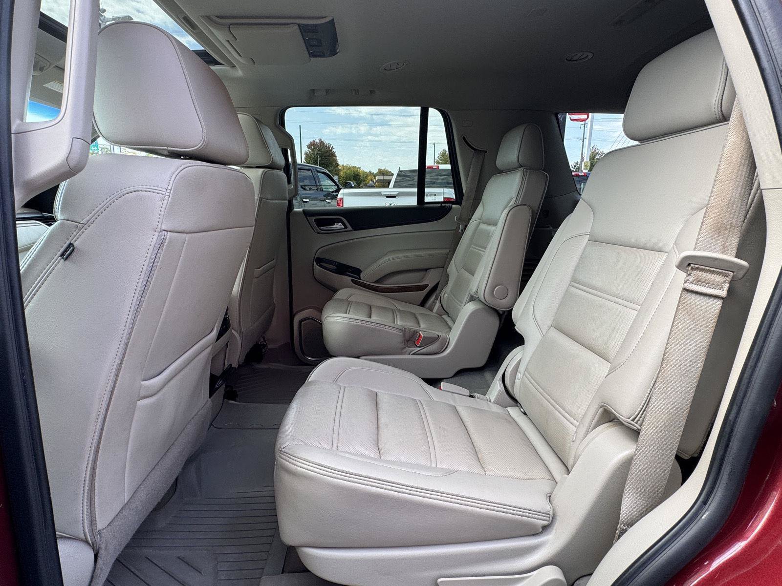 Used 2019 GMC Yukon Denali w/ Denali Ultimate Package AWD/4WD image 35