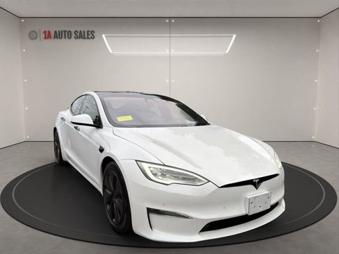 Used 2022 Tesla Model S image 7