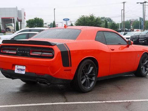Used 2019 Dodge Challenger R/T Scat Pack RWD image 3
