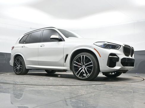 Used 2023 BMW X5 M50i w/ Executive Package image 48