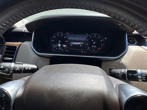 Used 2020 Land Rover Range Rover Sport HSE AWD/4WD image 13
