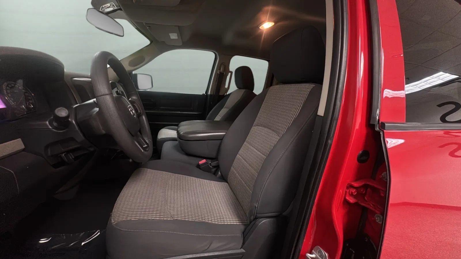 Used 2012 RAM 1500 Express RWD image 19