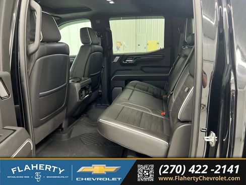 Used 2026 GMC Sierra 1500 AT4X w/ AT4X AEV Edition AWD/4WD image 11