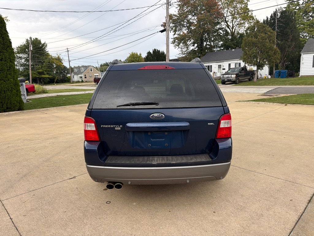 Used 2006 Ford Freestyle SEL AWD/4WD image 7
