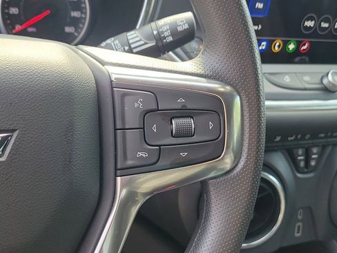 Certified 2025 Chevrolet Blazer LT AWD/4WD image 24