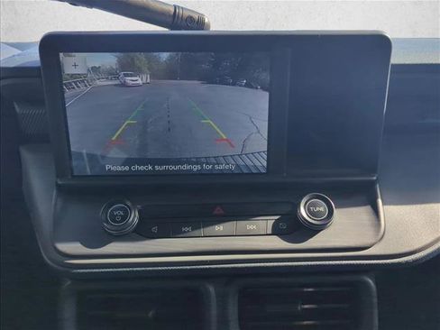 Used 2023 Ford Maverick XLT w/ Black Appearance Package image 16